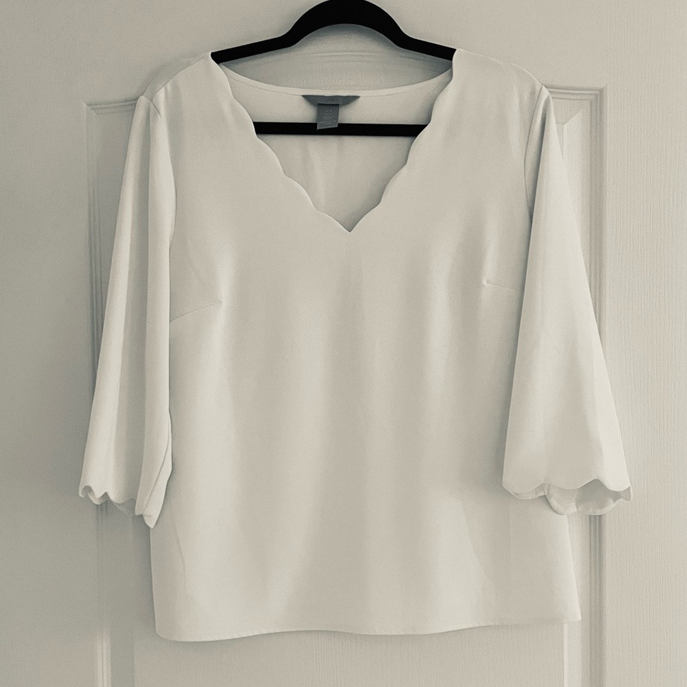 H&M White Scallop-Edge Blouse